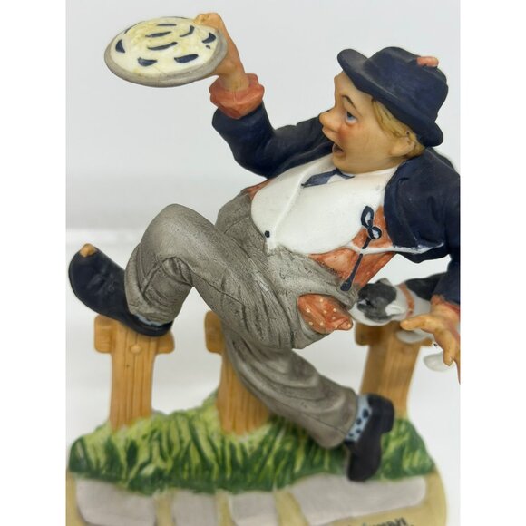 Norman Rockwell Caught in the Act Porcelain Figurine 1980 Danbury Mint - Picture 5 of 5
